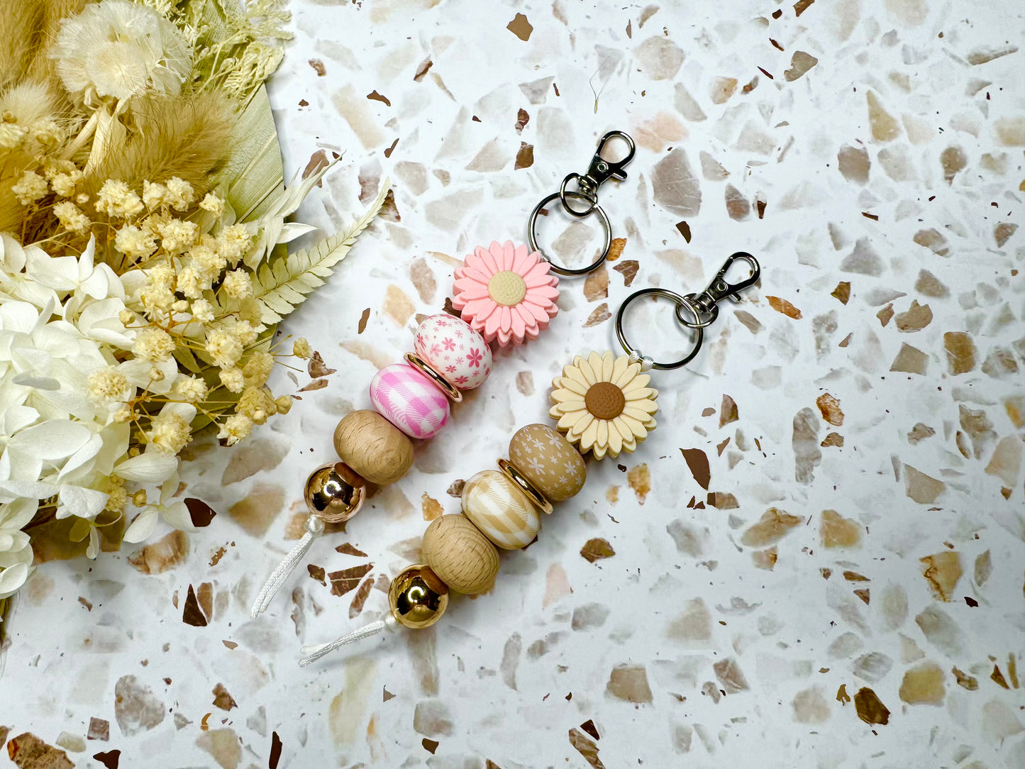 Daisy Keychain