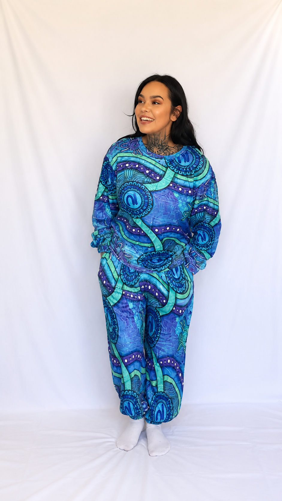 “Walking Together On Country” (Purple) Women plush Pyjamas